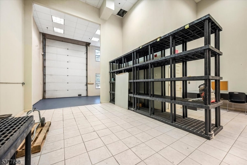 Hillsborough Twp., New Jersey 08844, United States, ,Residential,Active,200694