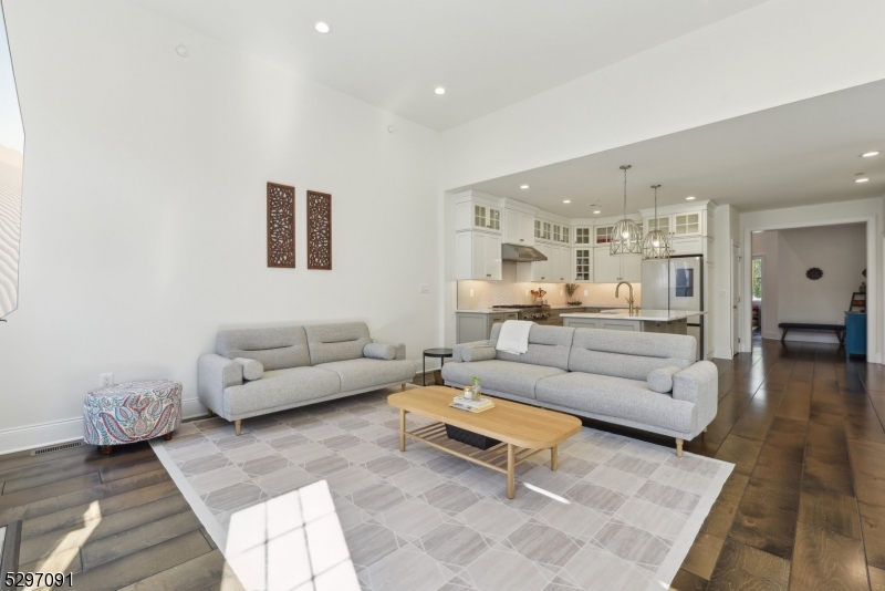 Villas at Warren - Residential