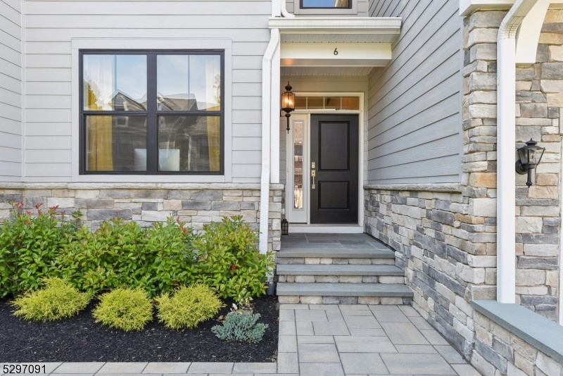 Villas at Warren - Residential