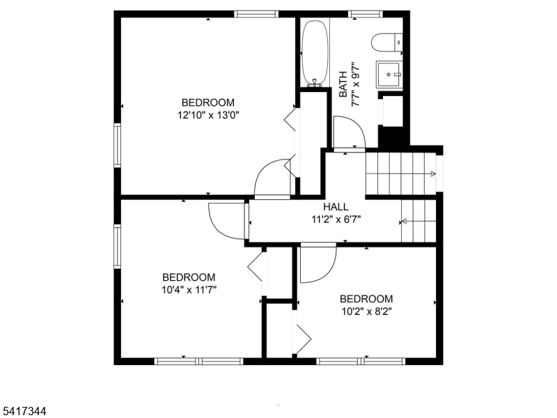 Main image without alt text