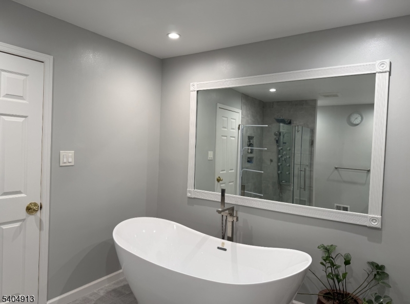 Ridge Rise - Residential Lease