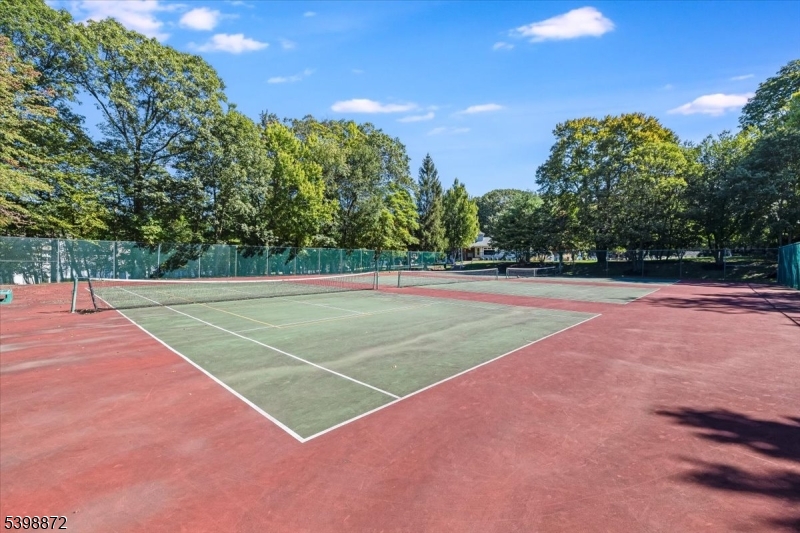 Season Glen - Residential Lease