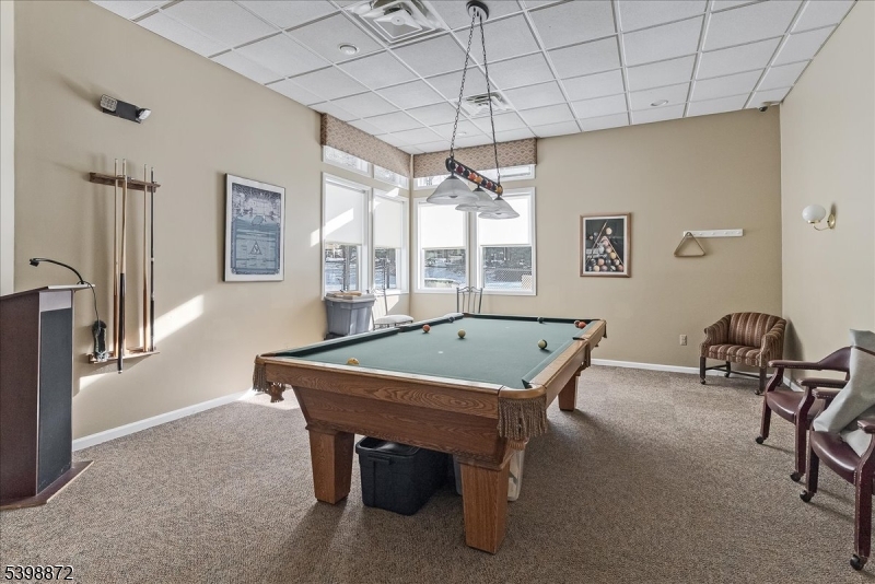 Season Glen - Residential Lease