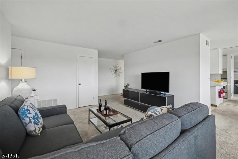 Indian Hollow - Residential