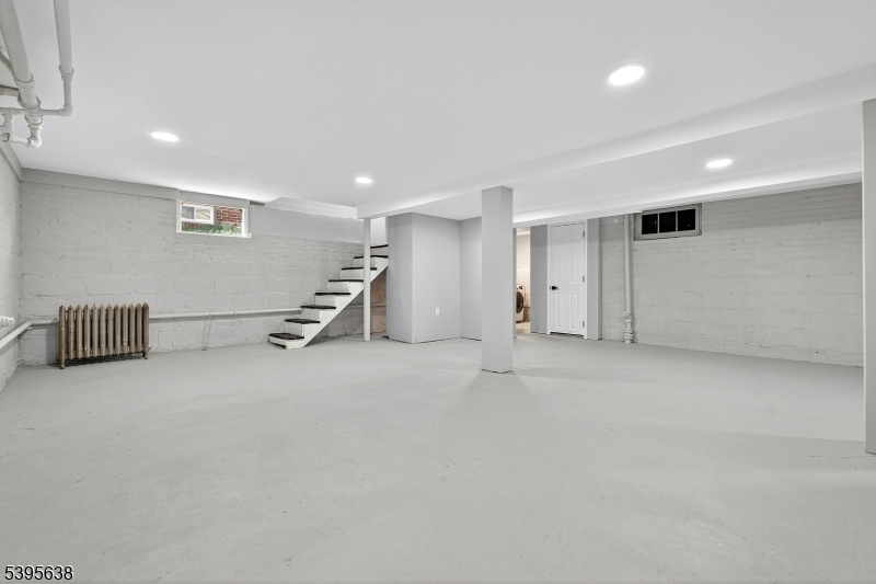 Weequahic - Residential