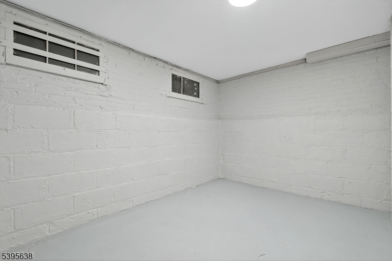 Weequahic - Residential