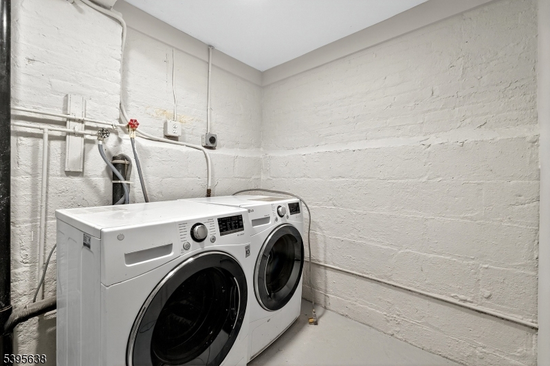 Weequahic - Residential