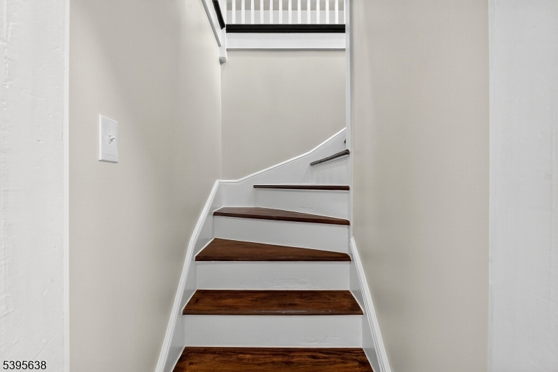 Weequahic - Residential