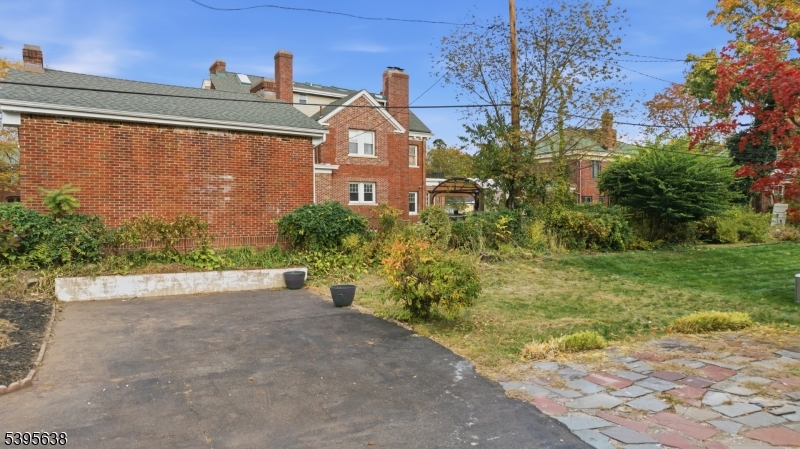 Weequahic - Residential