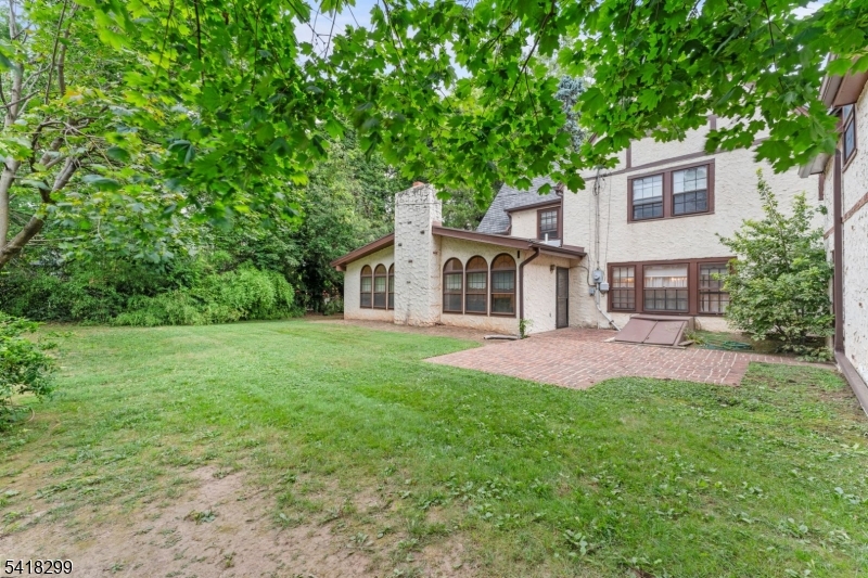 Seven Oaks - Residential