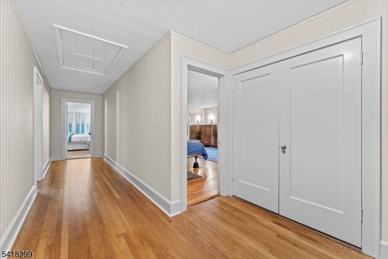 Seven Oaks - Residential