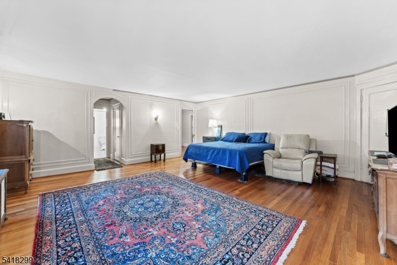 Seven Oaks - Residential