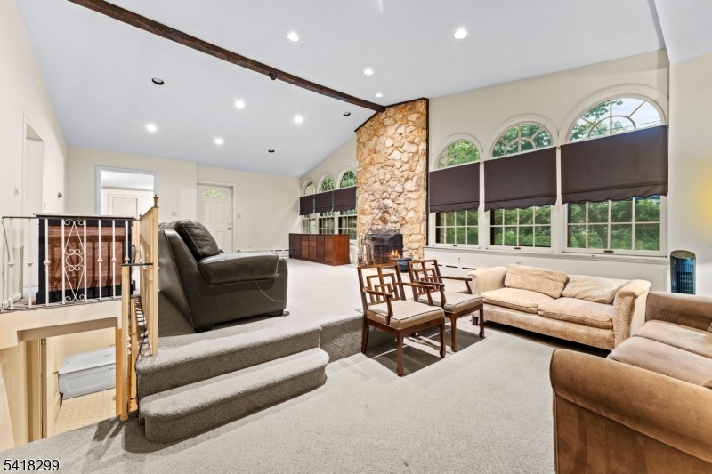 Seven Oaks - Residential