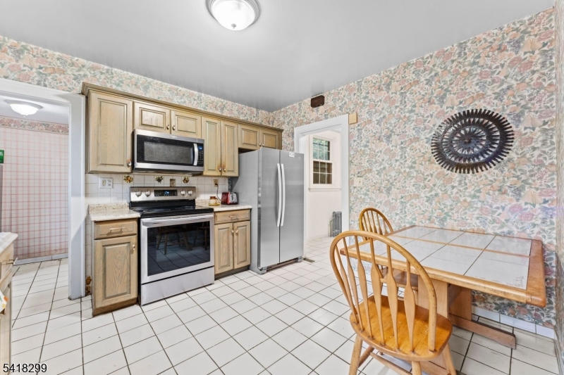 Seven Oaks - Residential