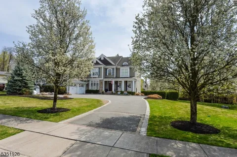 55 Bogert Dr, North Haledon Boro, NJ 07508 - MLS#: 3957837