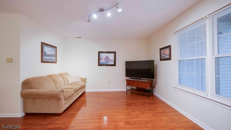 Fox Hill - Residential