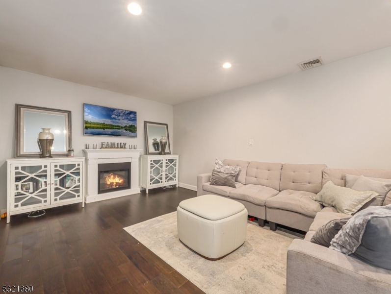 Valley - Residential