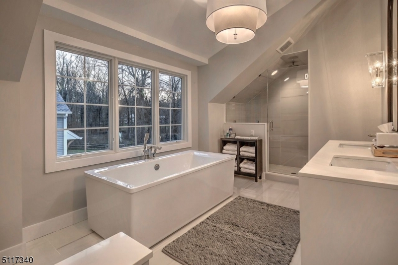 New Vernon - Residential