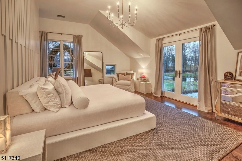 New Vernon - Residential