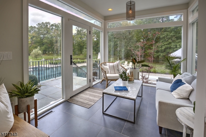 New Vernon - Residential