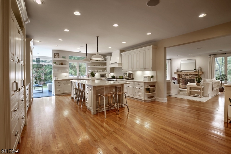 New Vernon - Residential