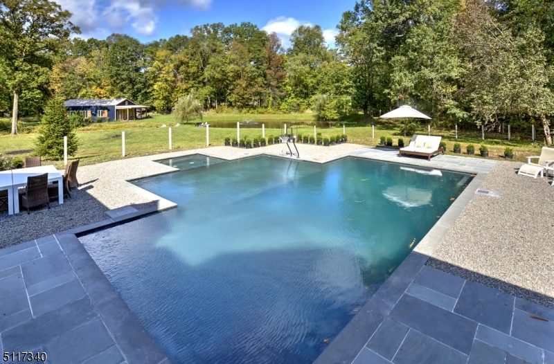 New Vernon - Residential