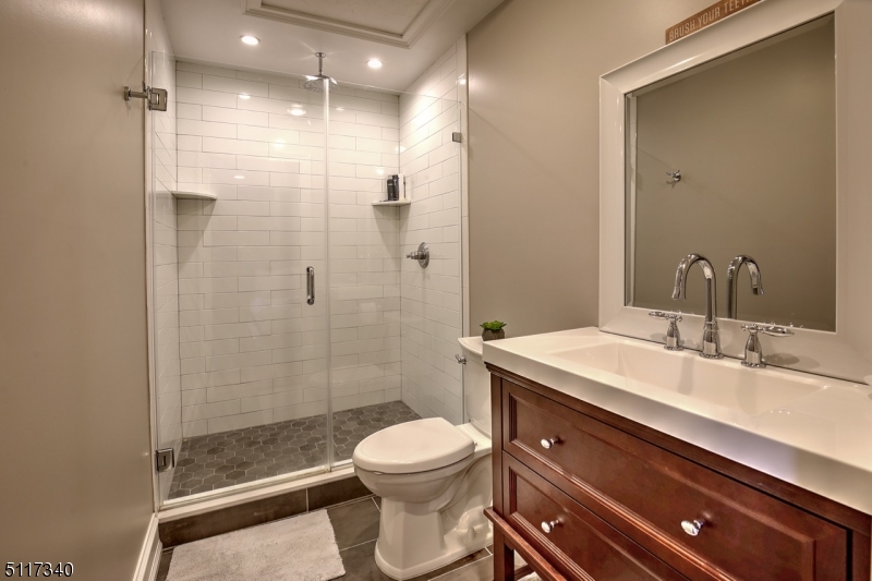 New Vernon - Residential