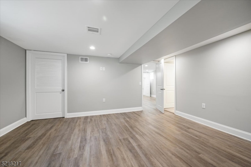 Cedar Knolls - Residential Lease