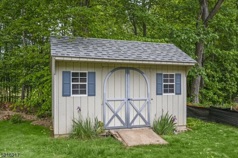 Cedar Knolls - Residential Lease