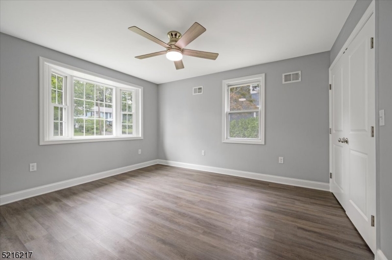 Cedar Knolls - Residential Lease