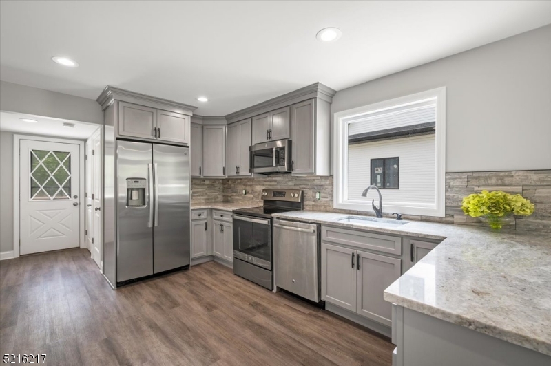 Cedar Knolls - Residential Lease