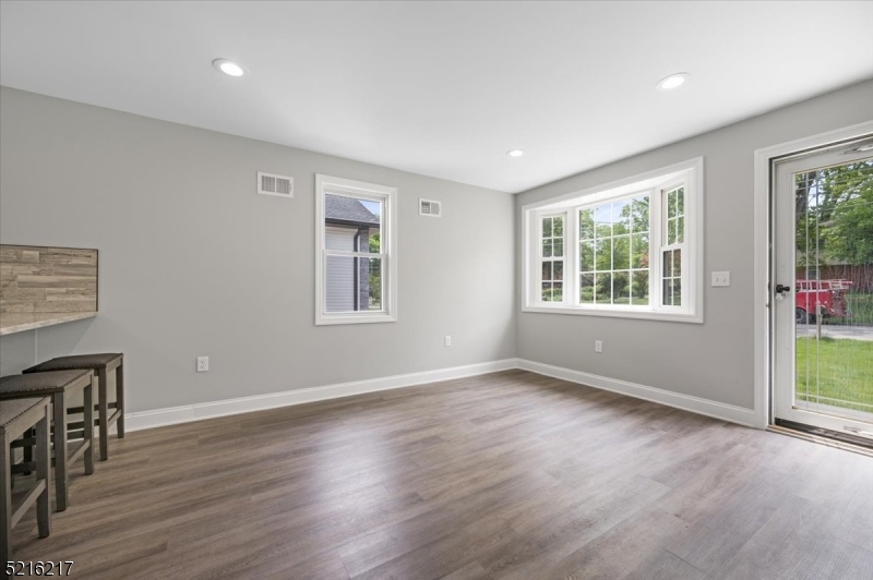 Cedar Knolls - Residential Lease