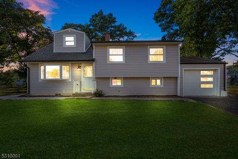 18 Fordham Rd, Franklin Twp., NJ 08873 - MLS#: 3921490