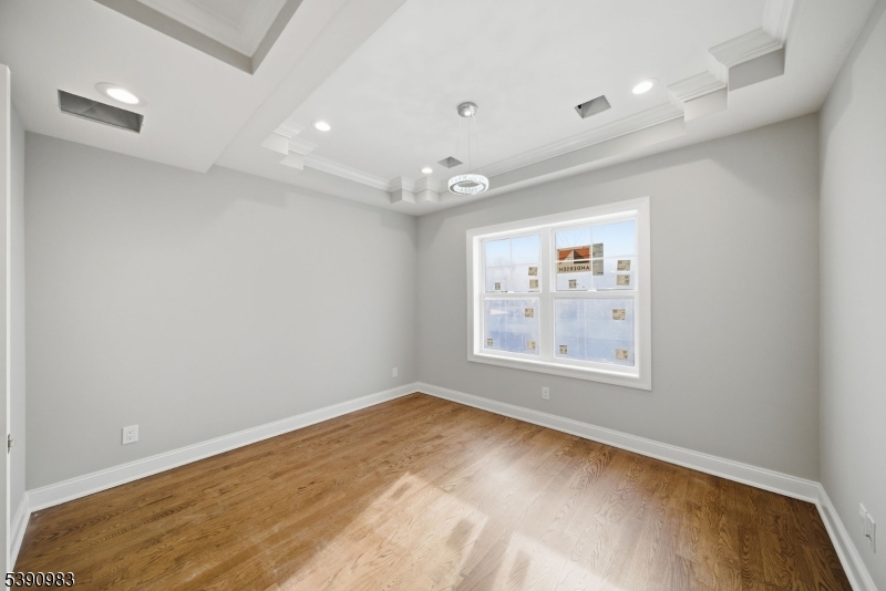 LAKE PARSIPPANY - Residential