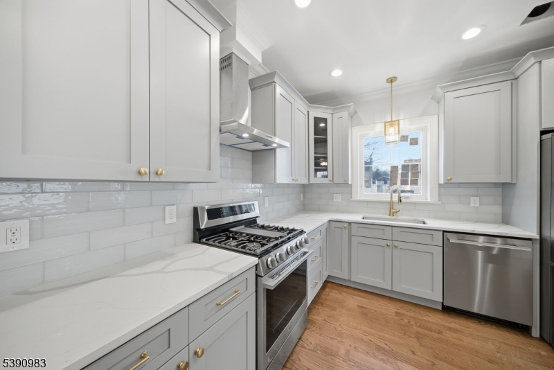 LAKE PARSIPPANY - Residential