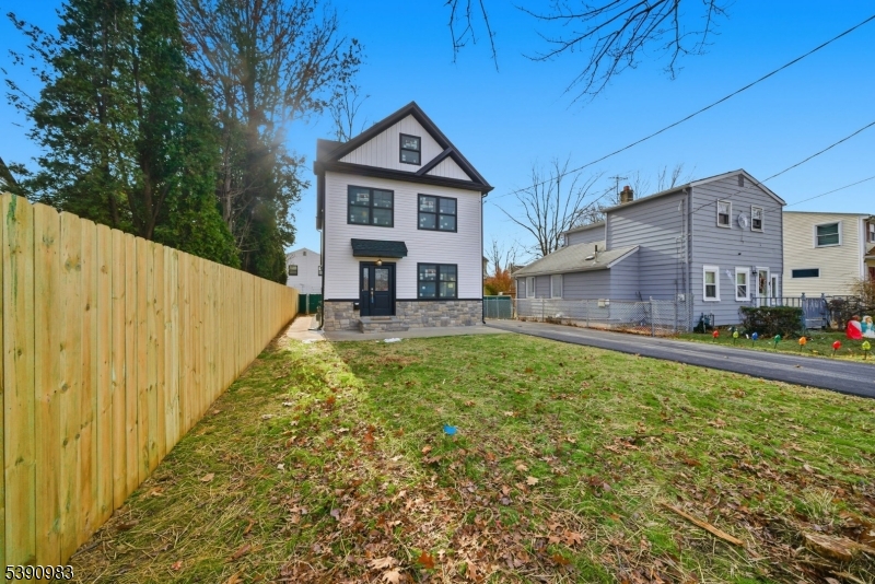 LAKE PARSIPPANY - Residential