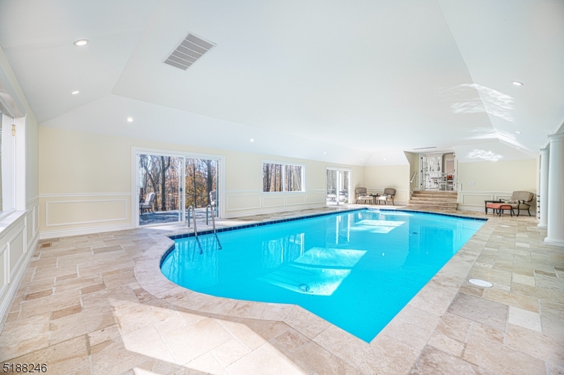 Washington Corner - Residential