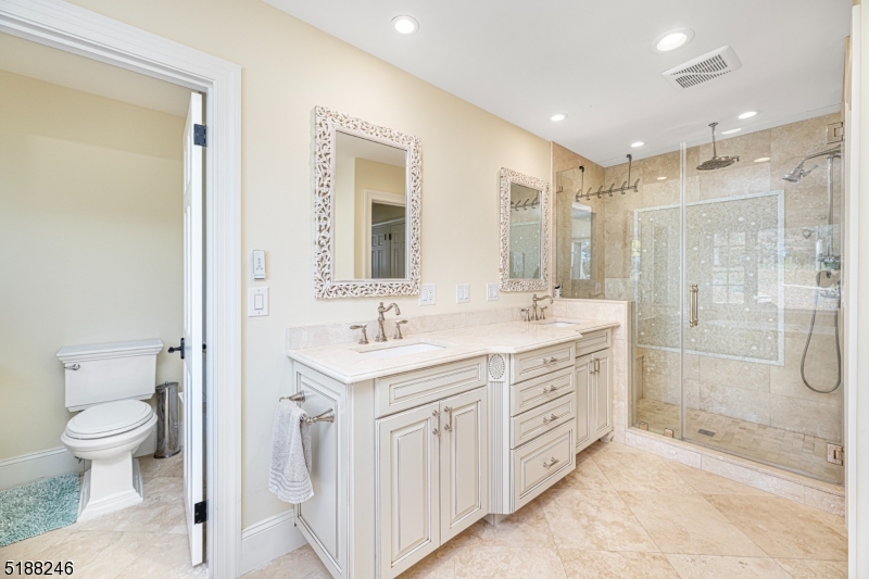 Washington Corner - Residential