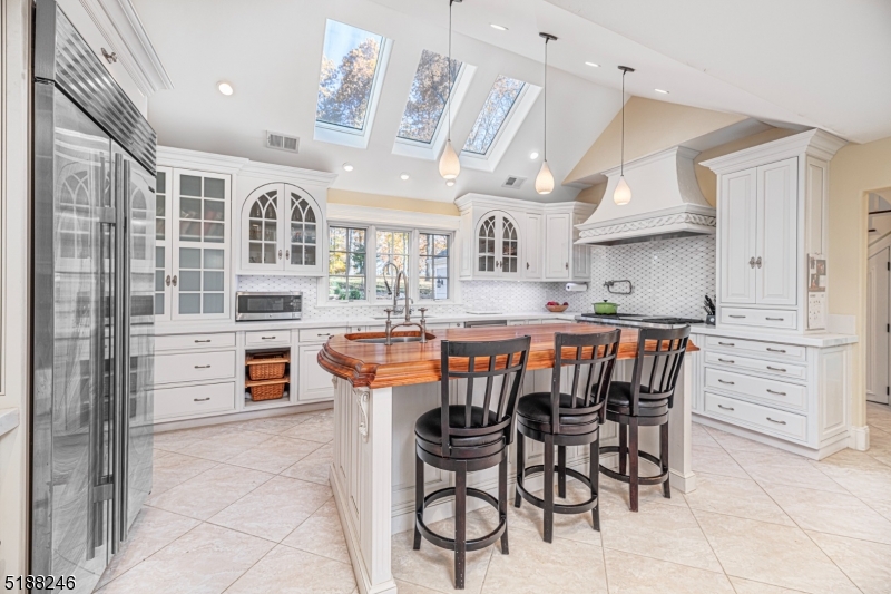 Washington Corner - Residential