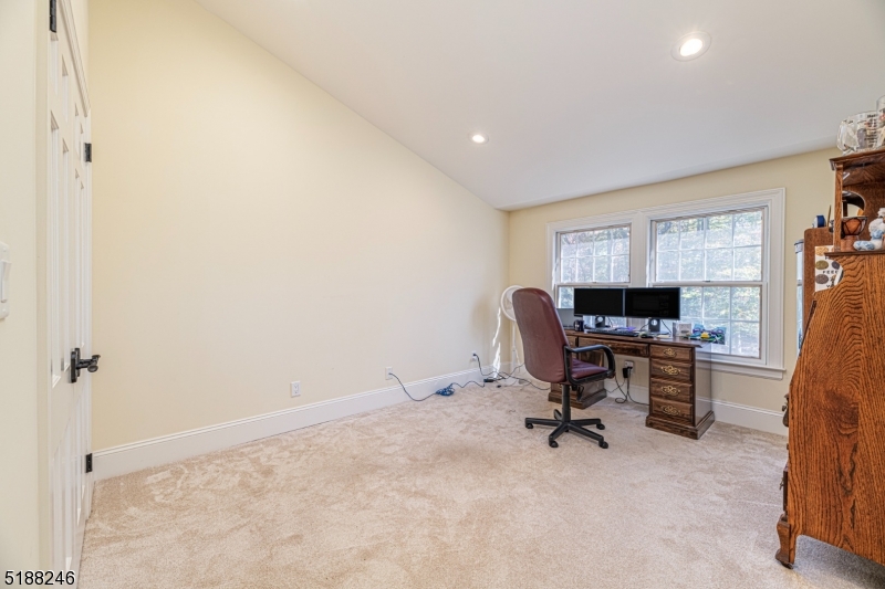 Washington Corner - Residential