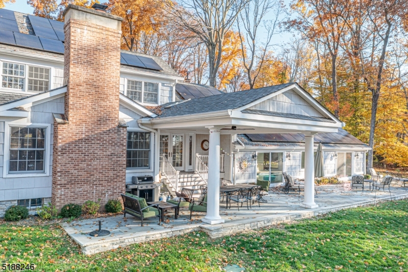 Washington Corner - Residential