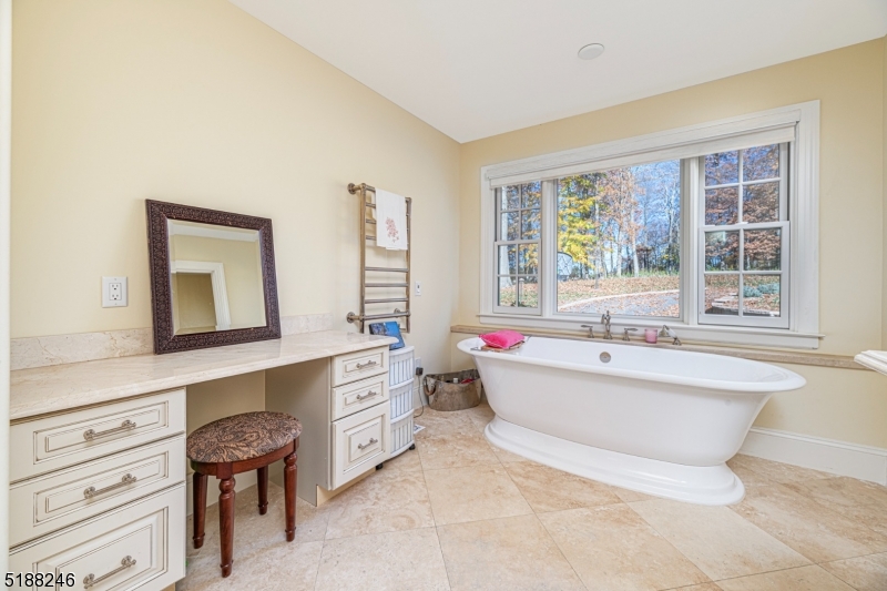 Washington Corner - Residential