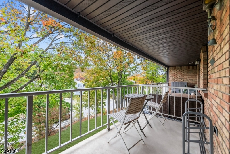 Knolls Condominiums - Residential