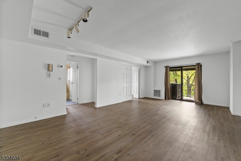 Knolls Condominiums - Residential