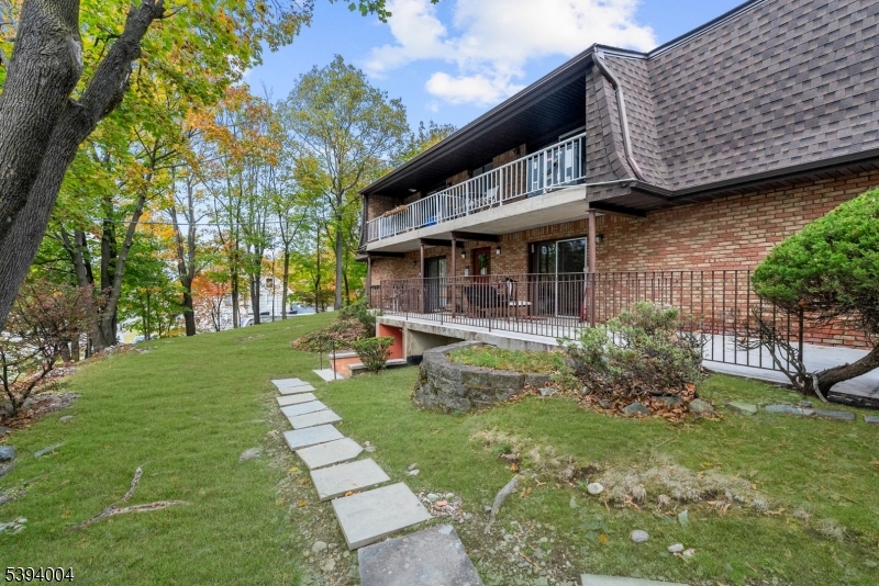 Knolls Condominiums - Residential