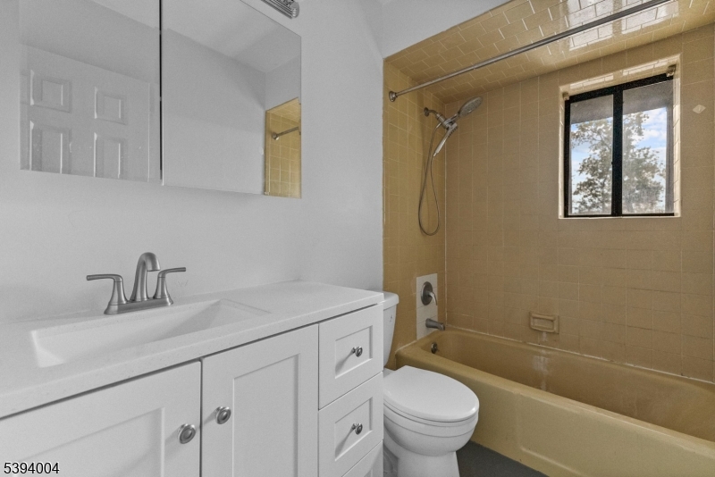 Knolls Condominiums - Residential