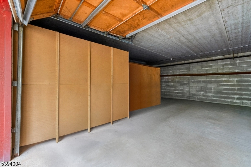 Knolls Condominiums - Residential