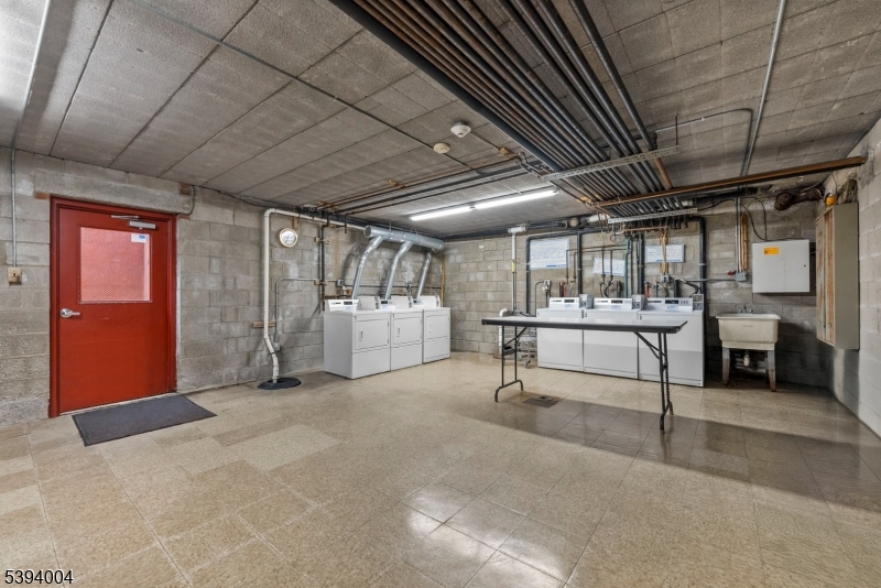 Knolls Condominiums - Residential