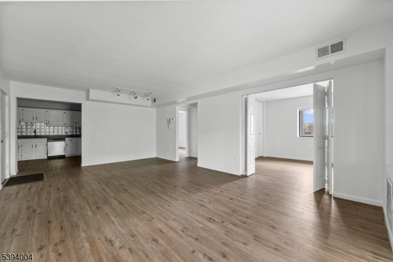 Knolls Condominiums - Residential