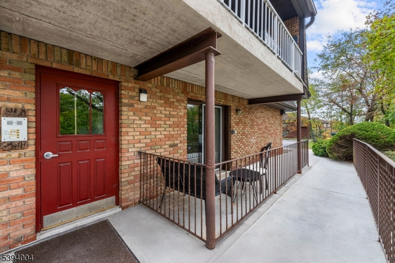 Knolls Condominiums - Residential